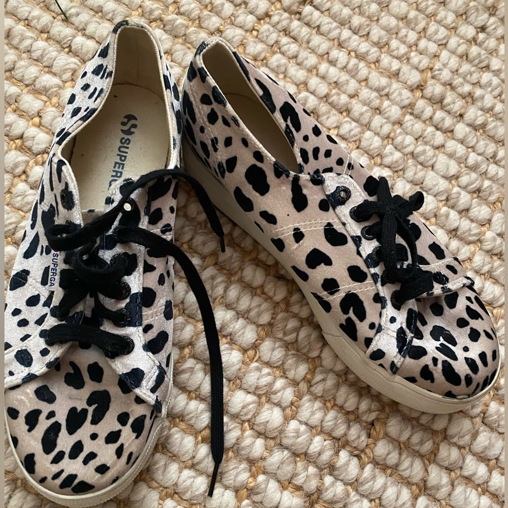 Superga animal print platform shoe Size 9.5 EUC worn twice